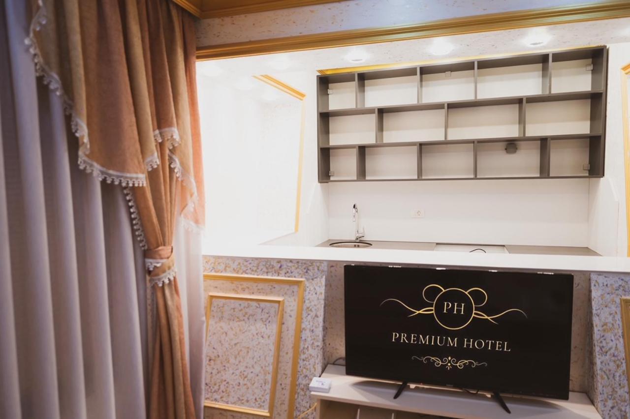 Hotel Premium Pristina Exterior foto
